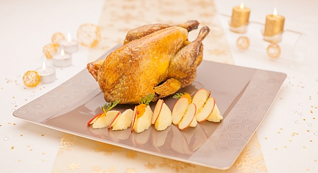 Chapon de Pintade Fermier rôti aux deux pommes